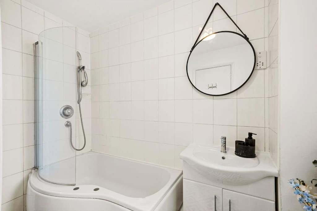 Cosy Apartment 5 Guests 3 Beds 1 Sofa Bed Lewisham Londres Exterior foto